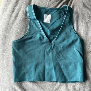 Athleta seemless aurora tank size medium great condition turquoise